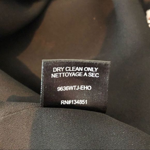 Wayf Black Floral Off Shoulder Long Sleeve Tie Cuff Dress size Large - Picture 11 of 12